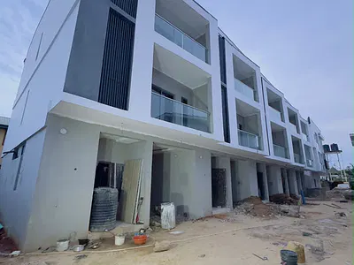 4 Bedroom Terrace Duplex