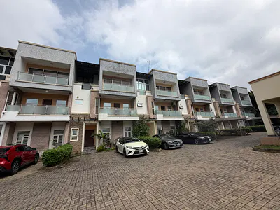 Fully Furnished 4 Bedroom
