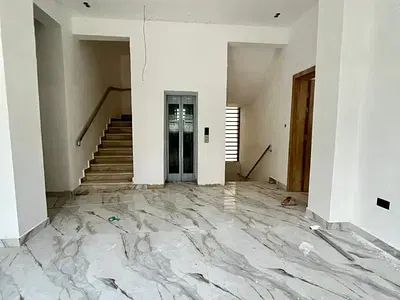 Newly Built 4 Bedroom Duplex