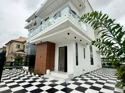 5-Bedroom Duplex