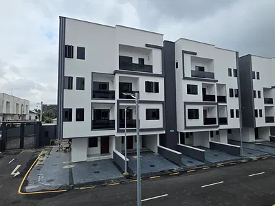 Luxury 4 Bedroom Maisonette with Excellent Finishing