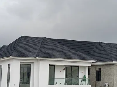 Luxury 5 Bedrooms Detached Duplex with BQ