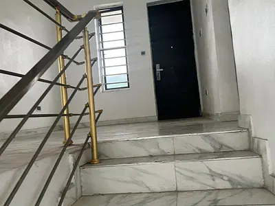 Fully Serviced Duplex
