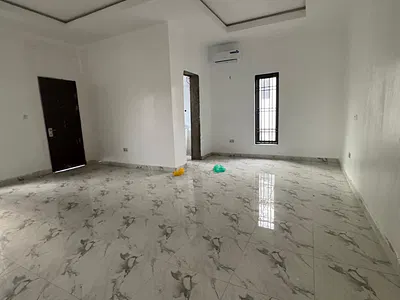 Newly Built 4 Bedroom Detached House with BQ