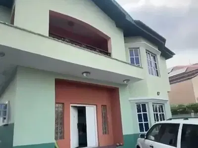 5 Bedroom Detached Duplex