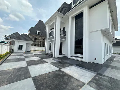 Luxury 6 Bedroom Detached Duplex with BQ, 3living Rooms, Etc