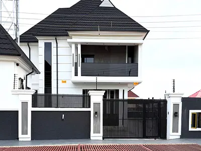 Newly Built 4 Bedroom Fully Detached Duplex with BQ