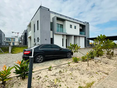 Brand New Luxury 4 Bedroom Semi Detached Duplex