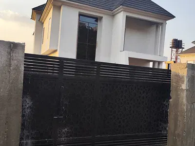 Luxury 4 Bedroom Detached Duplex with a BQ
