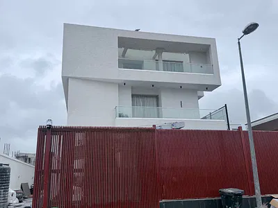 Luxury 5 Bedroom Detached Duplex