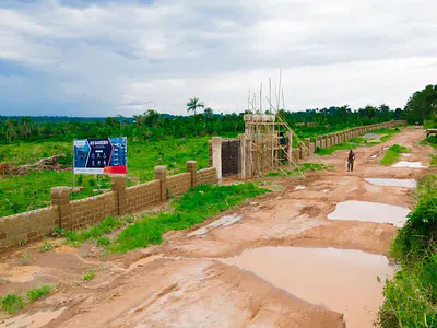 Land with Reliable Water Supply