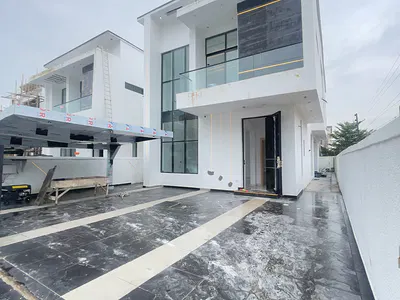 5 Bedroom Fully Detached Duplex with Pool and Gym Space