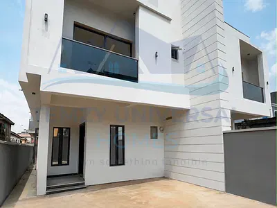 Newly Built 3 Bedroom Semi Detached Duplex with BQ