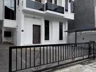 4 Bedroom Fully Detached Duplex with BQ