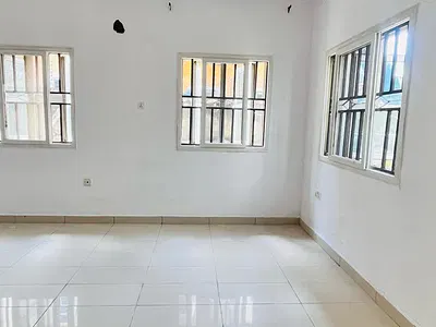 Spacious Studio Apartment