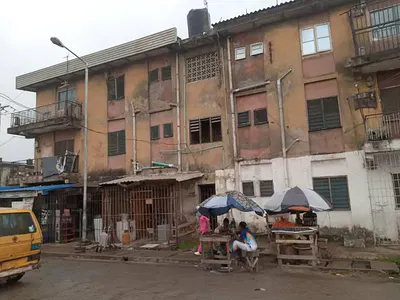 Blocks of Flats with Mini Warehouse