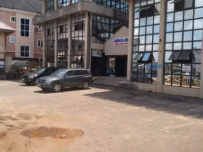 Big Plaza of 4 Large Event Halls 8stores, Offices 150FT by 200FT Land