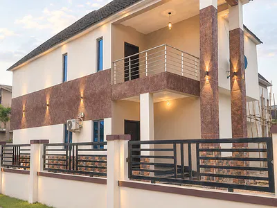 Very Clean 4 Bedroom Detached Duplex with BQ in a Gated Estate