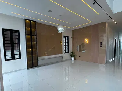 Luxury Brand New 5bedrooms Fully Detached Duplex with Pool and Gym