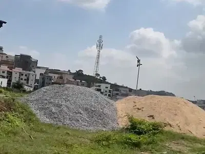 Distress 1400SQM Residential Land on a Tarred Road
