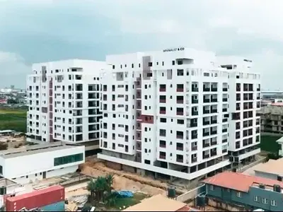 30 Flats, a Mix of 1, 2 and 3 Bed Gym, Swimming Pool, Paddle Court, Ca