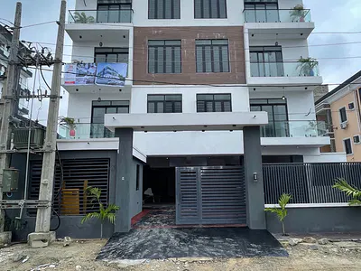 Beautiful 2 Bedroom Apartment
