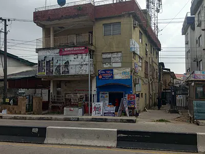 Commercial Property in a Strategically Located Area