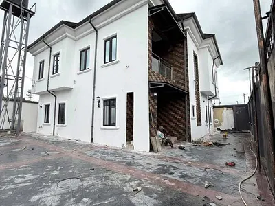 Beautiful 4 Bedroom Fully Detached Duplex