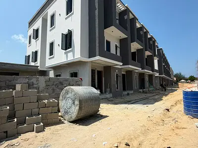 Astonishing 4 Bedroom Terraced Duplex with Swimming Pool
