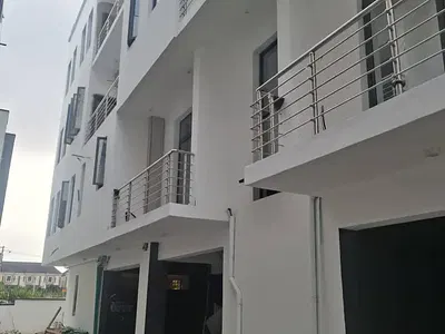 1 Bedroom, 2 Bedrooms and 3 Bedrooms Flats — Spring Bay Estate, Off Freedom Way, Lekki, Lagos