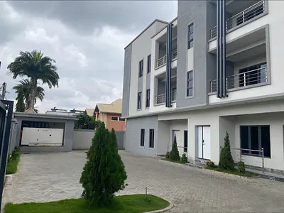 Stunning 3 Bedroom Apartment