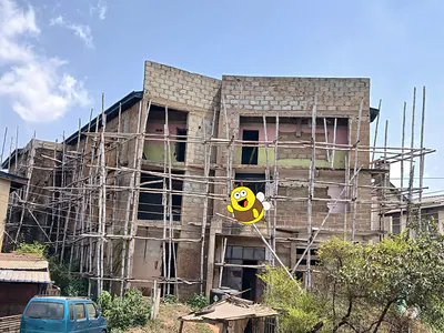 Uncompleted Office Complex Facing the Main Road on 600SQM