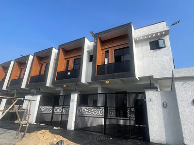 Self Compound 3 Bedroom Terrace with BQ in a Well Maintained Estate