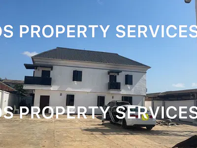 6 Bedroom Fully Detached Duplex