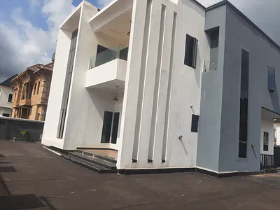 Powerful 5 Bedroom Duplex with Swimming Pool