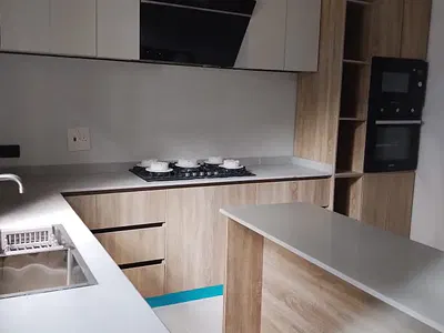 Brand New 3-Bedroom Flat Apartment Upstairs