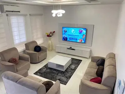 Fully Furnished 4 Bedrooms Terraced Duplex