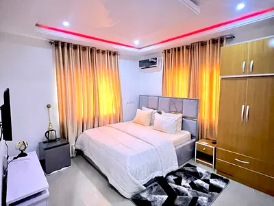 Studio Apartment with Shared Kitchen