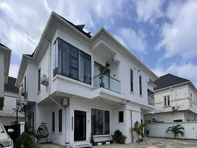 Spacious 4 Bedroom Semi Detached Duplex with BQ Fitted Kitchen