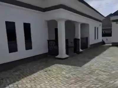 New Spacious 3 Bedroom En-Suite with 2 Units BQ
