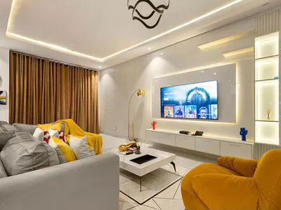 Lovely Furnished 2 Bedroom Apartment with Snooker