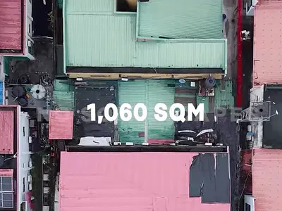 1070 SQM Land with Old Structure