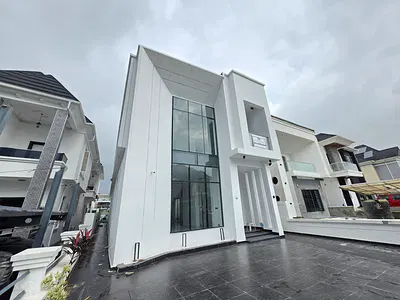 5 Bedroom Fully Detached Duplex with Swimming Pool and Cinema