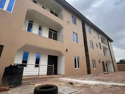 Modern 2 & 3 Bedroom Apartments with Elegant Home Features
