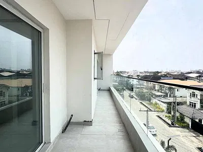 Newly Built Luxury 2 Bedroom Apartment