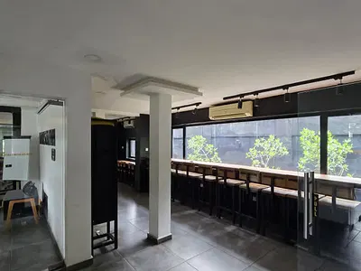 Contemporary Office Block on 1012SQM