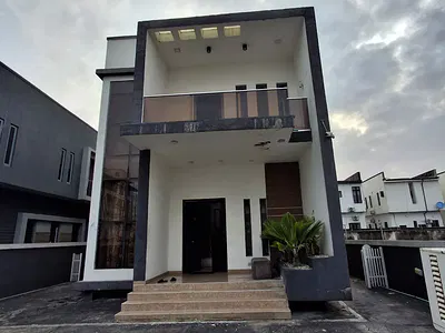 Furnished 4 Bedroom Detached Duplex with a BQ