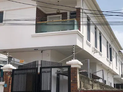 4 Bedroom Detached Duplex