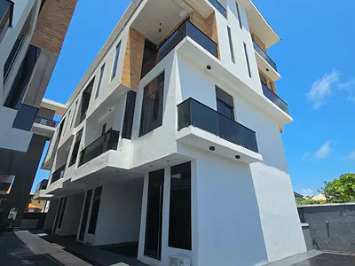 Brand New 4 Bedroom Spacious Terrace Duplex Available