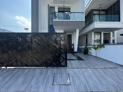Elegant Five (5) Bedroom Detached Duplex